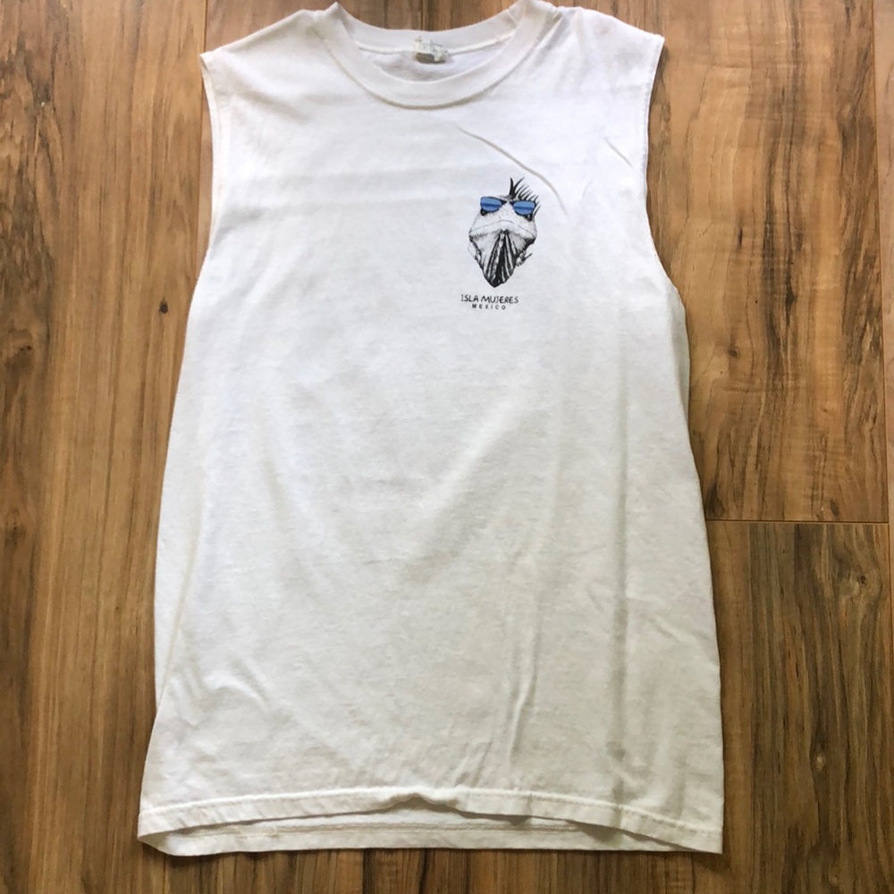 White muscle tee